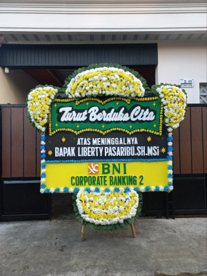 Papan Bunga Duka di Gayamharjo
